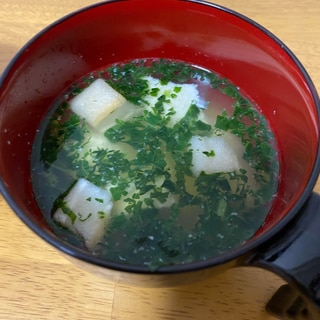 幼児食　麩と小松菜の味噌汁